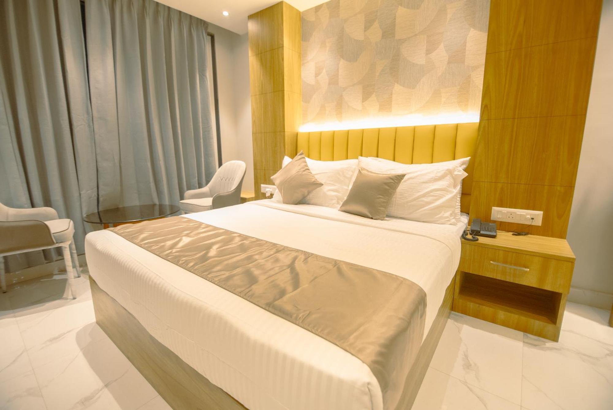 Hotel Dc Star コルカタ エクステリア 写真