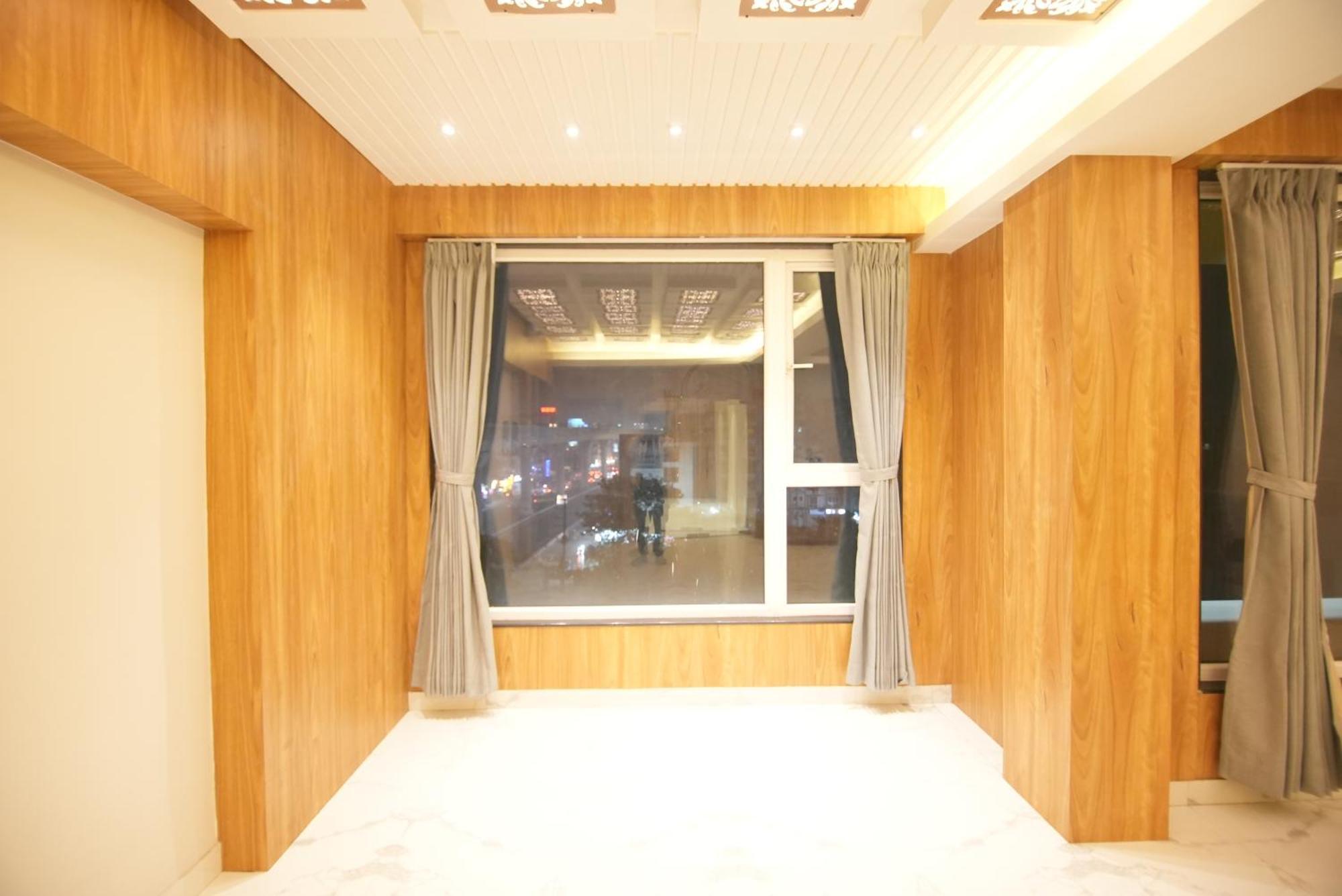 Hotel Dc Star コルカタ エクステリア 写真